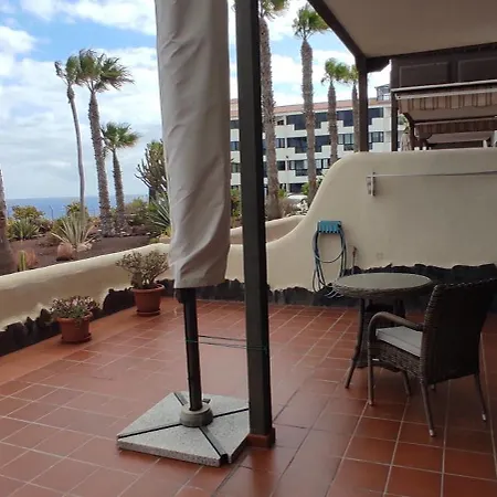 דירה Your Terrace On The Ocean